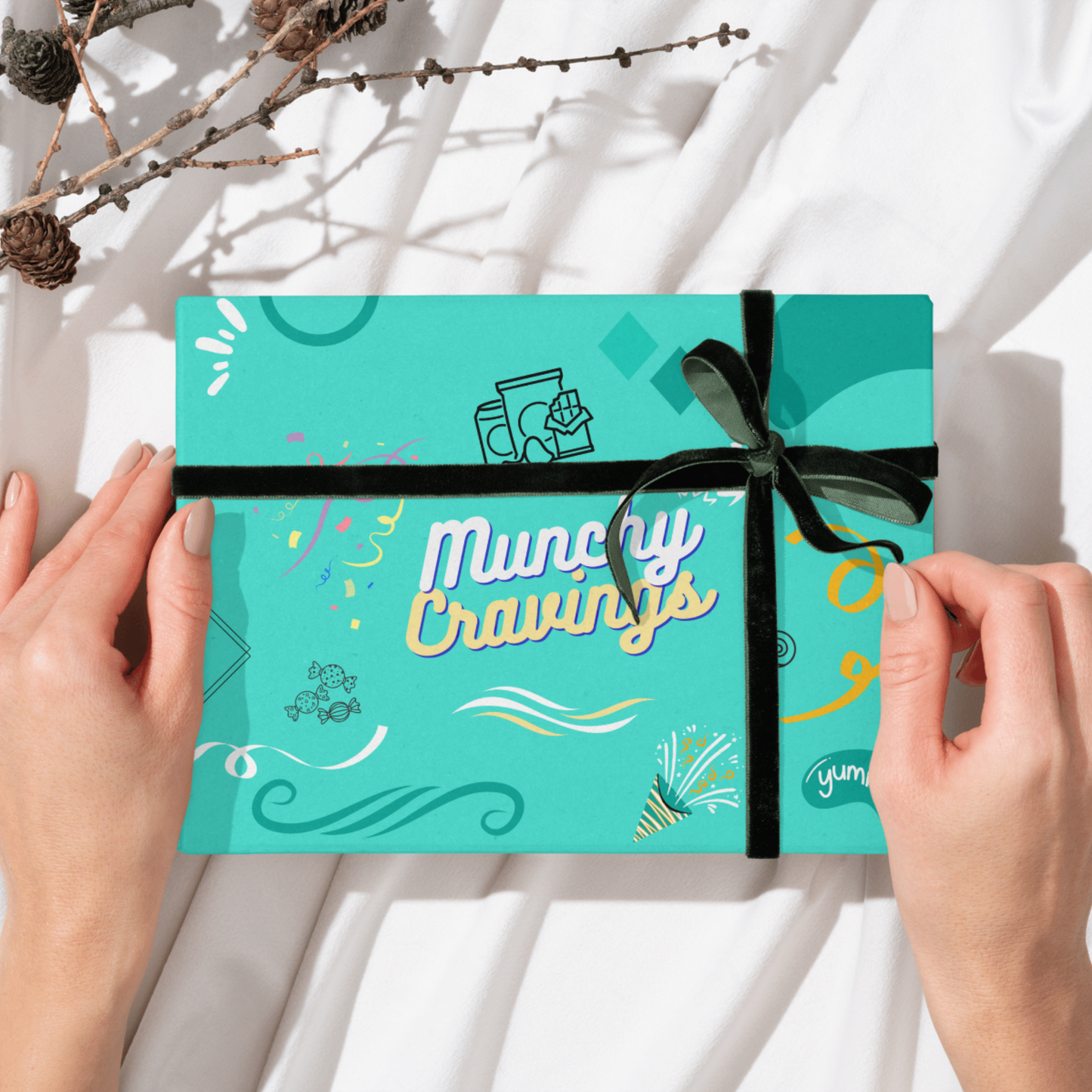 MunchyCravings Premium Snack Box (40 Count) 🍁